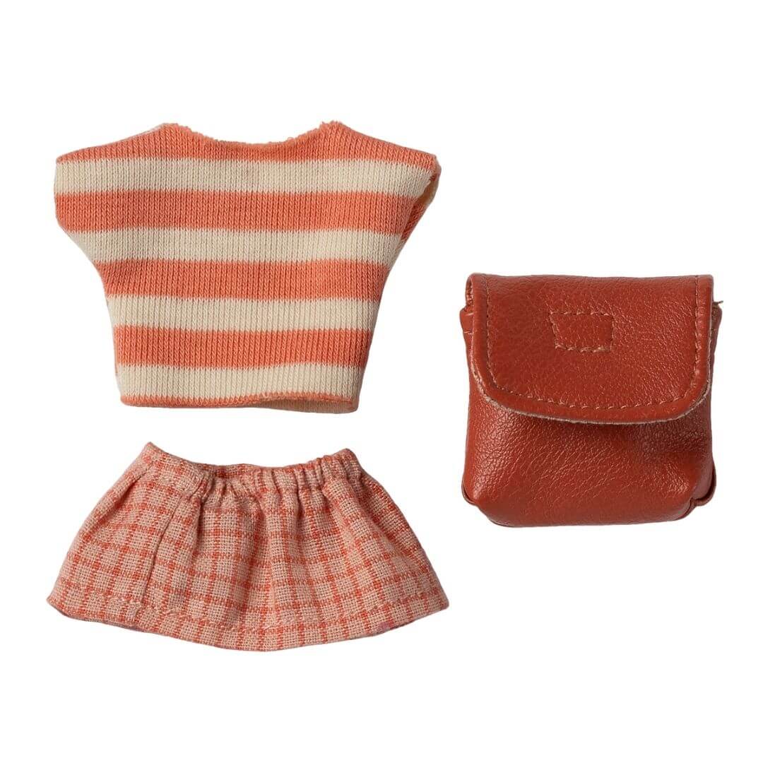 Maileg - Striped top, checkered skirt, coral colored bag. Big sister mouse - Bella Luna Toys